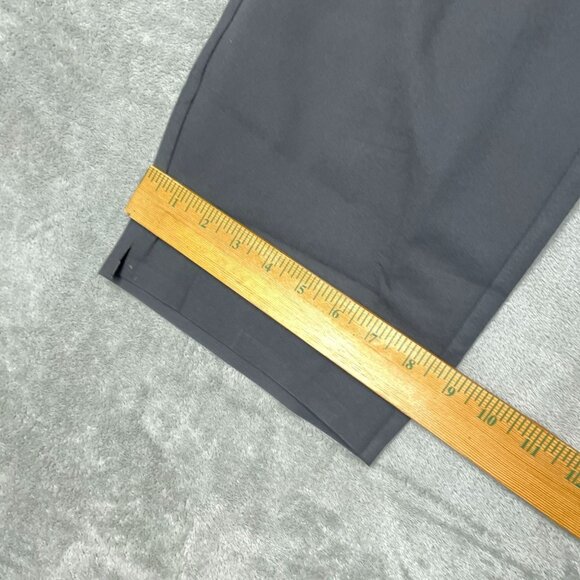 Kirkland Signature XL Ladies Ankle Pants Black Repreve Recycled NWT 6589 - Picture 8 of 10